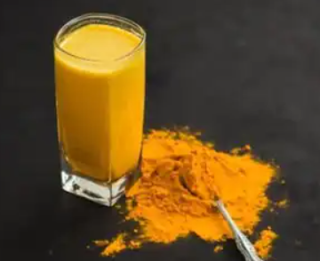 खांसी में हल्दी का उपयोग